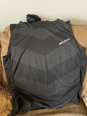 Men's Black Performance Sleeveless Shirt